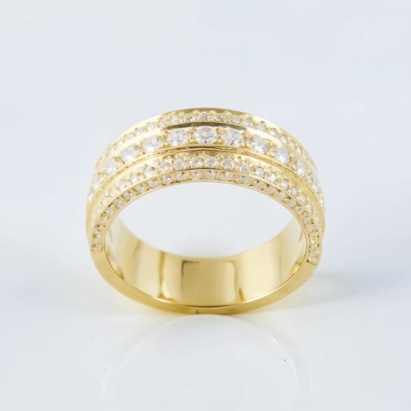 Yellow Gold Man’s Wedding Band