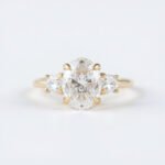 Oval Diamond engagement Ring