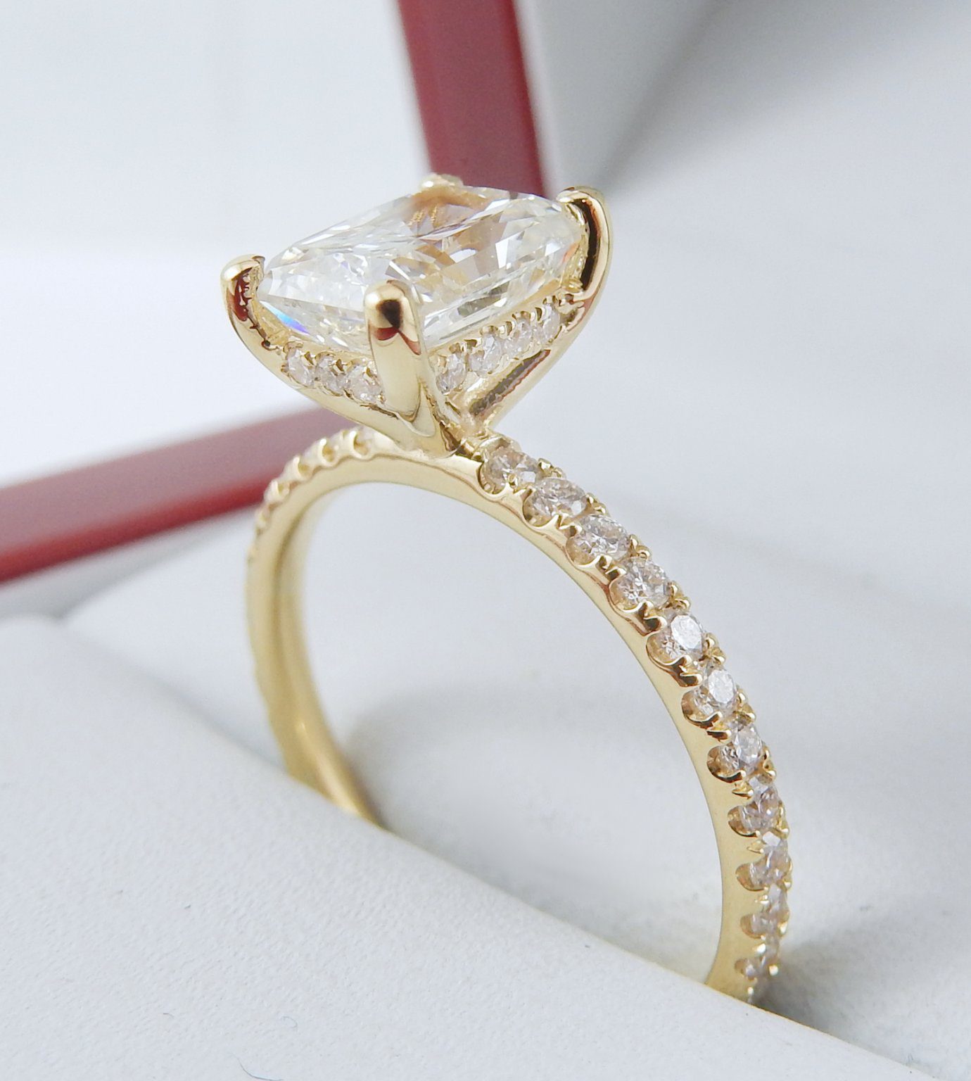 Radiant Diamond Yellow Gold Hidden Halo Style#4315 - DiamondNet