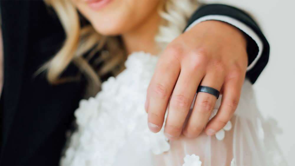 What Are Men s Black Wedding Rings Made Of DiamondNet