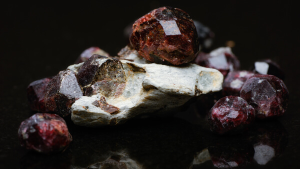 Garnet stone