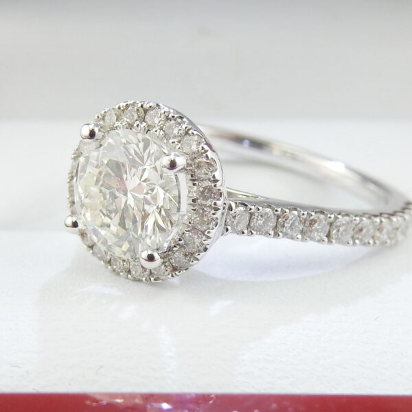 1.01ct Round Diamond Halo Engagement Ring