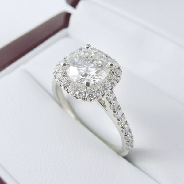 1.01ct F SI1 Round Diamond in Cushion Square Halo